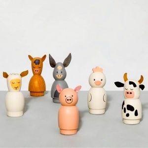 Hearth & Hand with Magnolia Farm Animal Toy Figurine Set & Train Set
